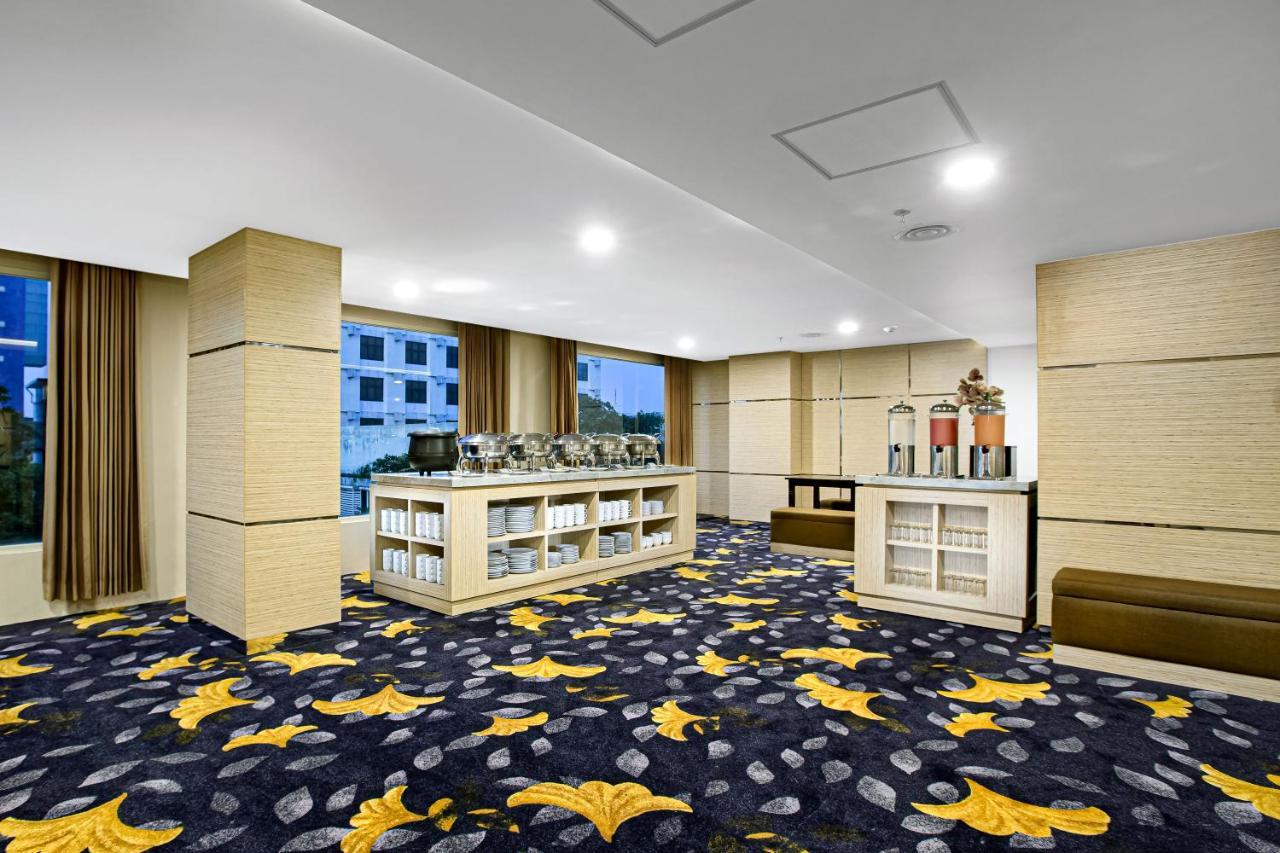 Quest Hotel Darmo - Surabaya By Aston Exterior foto